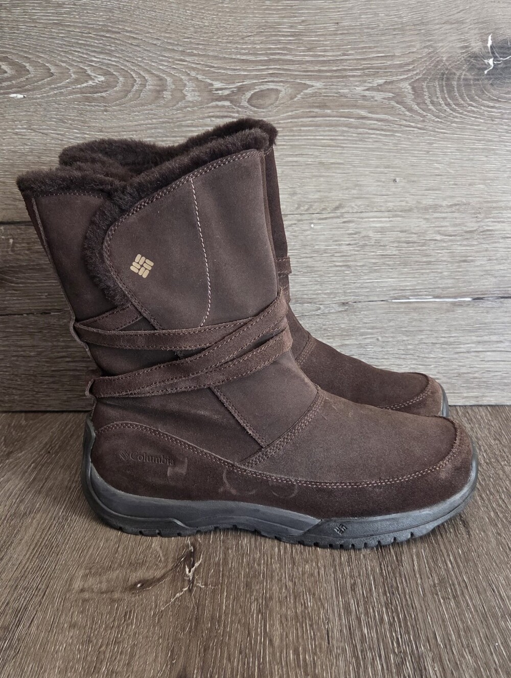 Columbia Namara BL-1258-238 WaterResistant Omni-Grip Suede Women Snow Boot Sz 10